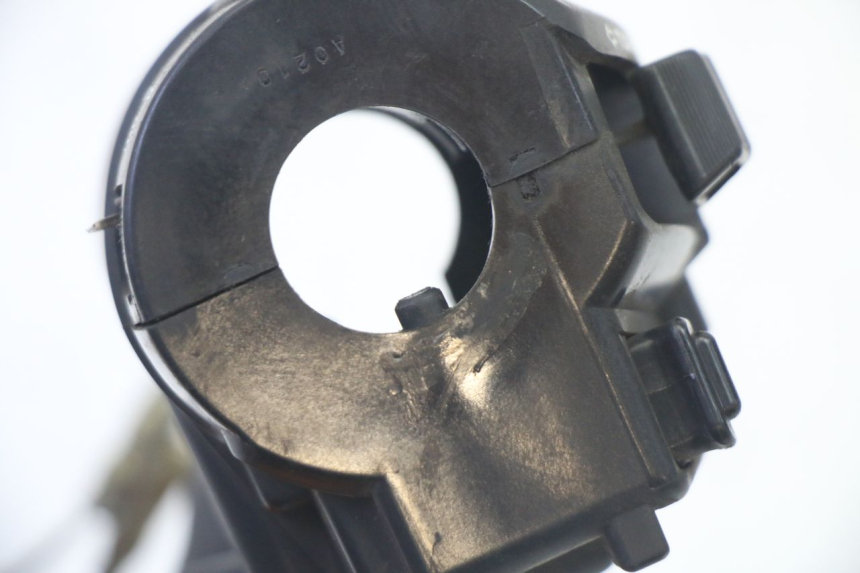 photo de COMANDO ESQUERDO HONDA FES S-WING SWING ABS 125 (2007 - 2015) - Pontos de fixação