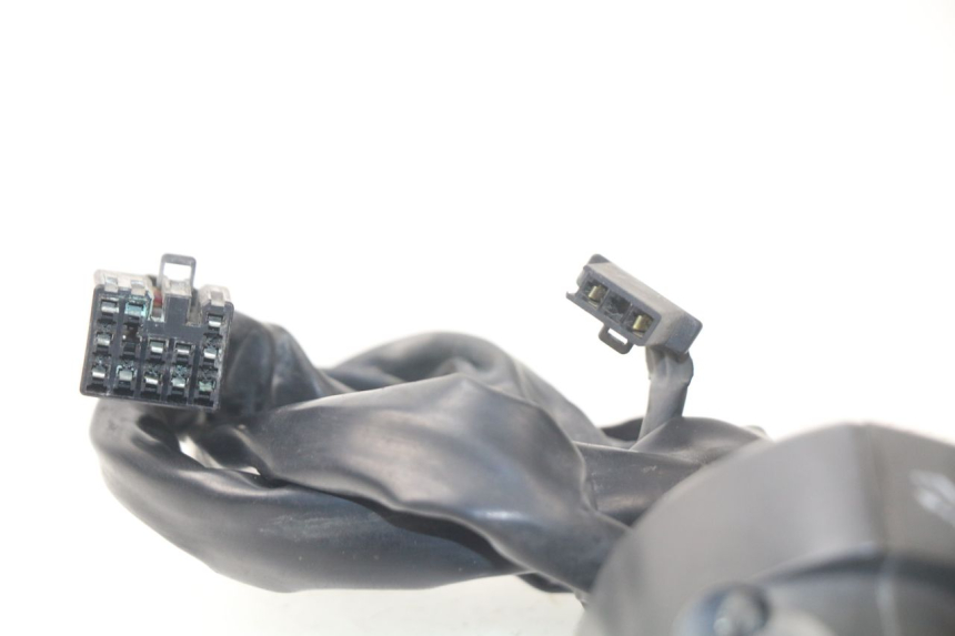 photo de COMANDO ESQUERDO YAMAHA FJR ABS 1300 (2006 - 2012) - Outro ângulo de visão