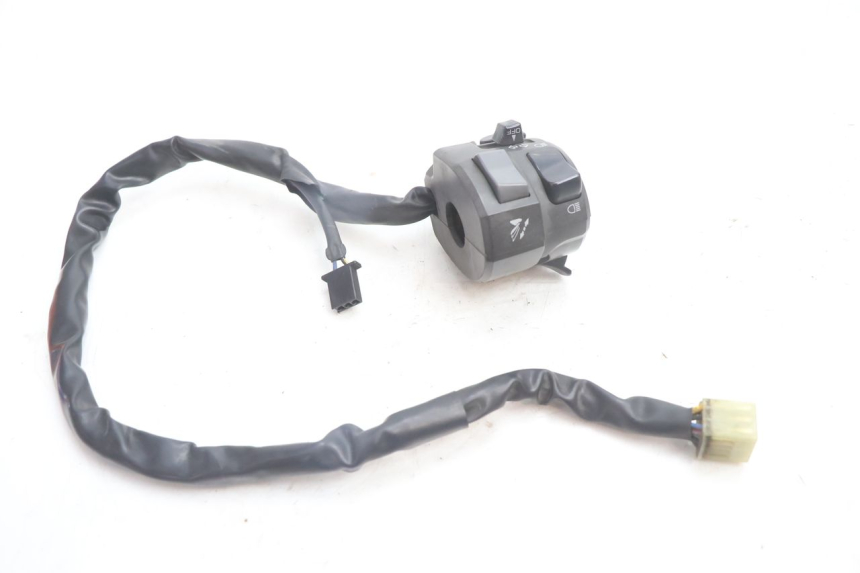photo de INTERRUPTOR ESQUERDO YAMAHA FJR 1300 (2001 - 2005) - Zoom do estado de desgaste