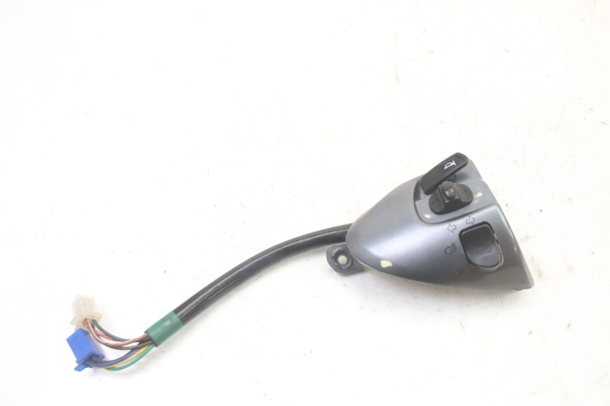photo de COMANDO ESQUERDO MBK FLAME X 125 (2007 - 2016) - Zoom do estado de desgaste