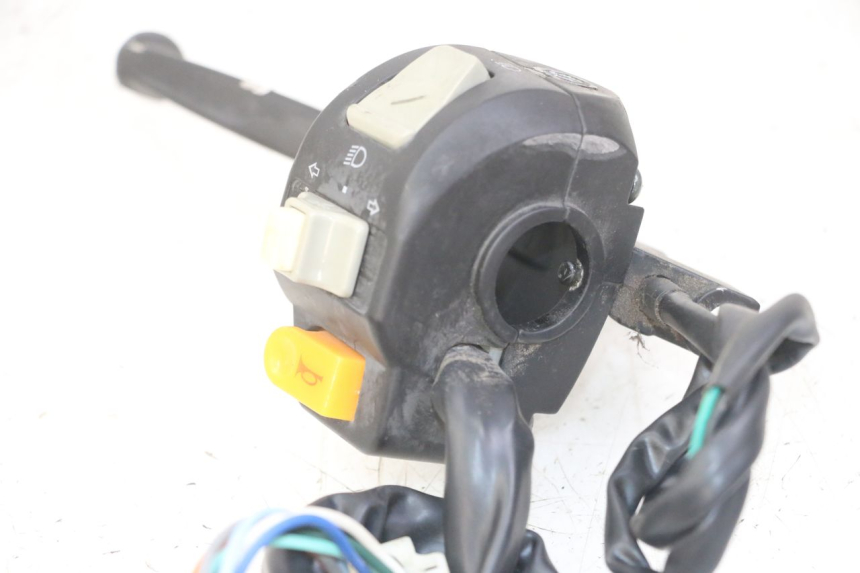 photo de COMANDO ESQUERDO VENESI FLY RETRO 4T 50 (2020 - 2025) - Detalhe da peça
