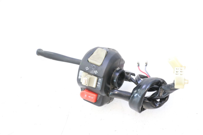 photo de COMUTADOR ESQUERDO KEEWAY FOCUS 50 (2006 - 2009) - Vista principal