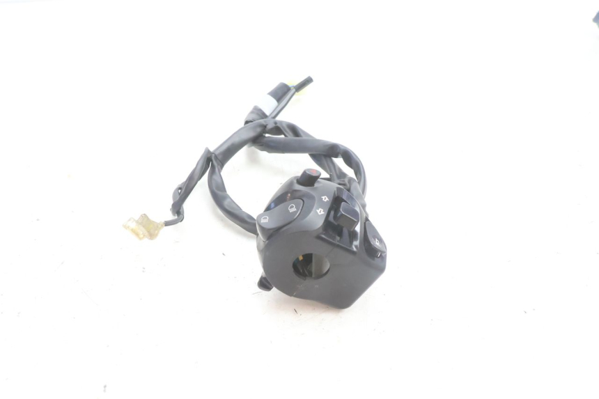 photo de COMANDO ESQUERDO YAMAHA FZ8 800 (2010 - 2016) - Zoom do estado de desgaste