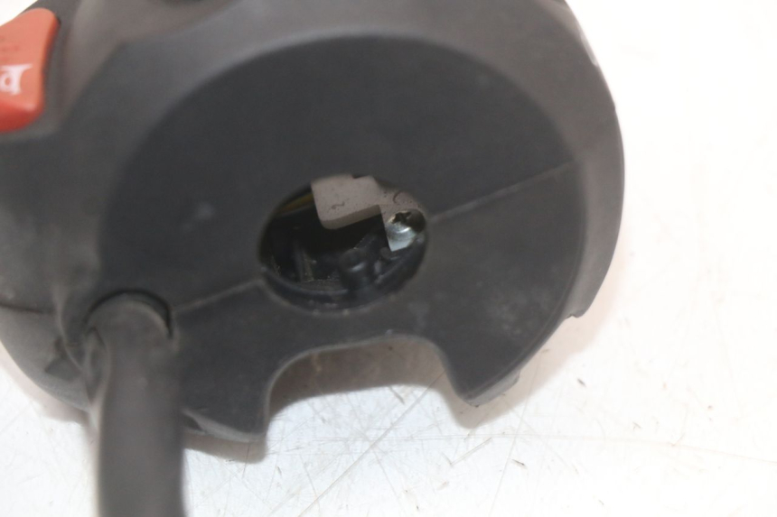 photo de COMANDO ESQUERDO PEUGEOT GEOPOLIS RS 125 (2007 - 2009) - Ampliação técnica