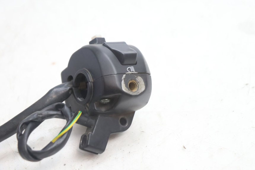 photo de INTERRUPTOR ESQUERDO VASTRO GP 2T 50 (2013 - 2017) - Outro ângulo de visão