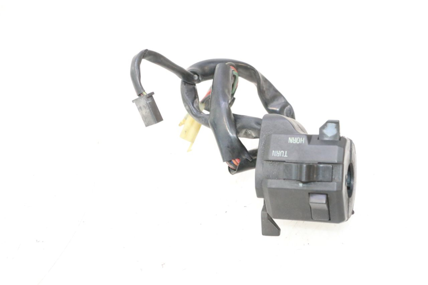 photo de INTERRUPTOR ESQUERDO KAWASAKI GPX F ZX750F 750 (1986 - 1990) - Zoom do estado de desgaste
