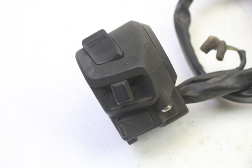 photo de COMANDO ESQUERDO KYMCO GRAND DINK 125 (2002 - 2007) - Detalhe da peça