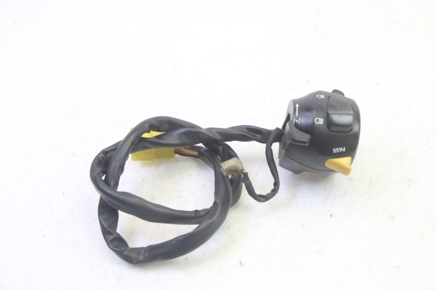 photo de COMANDO ESQUERDO SUZUKI GSF N BANDIT 600 (1996 - 1999) - Zoom do estado de desgaste