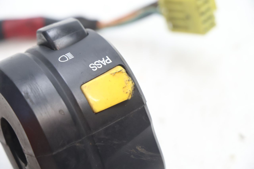 photo de COMUTADOR ESQUERDO SUZUKI GSR 600 (2005 - 2012) - Vista geral