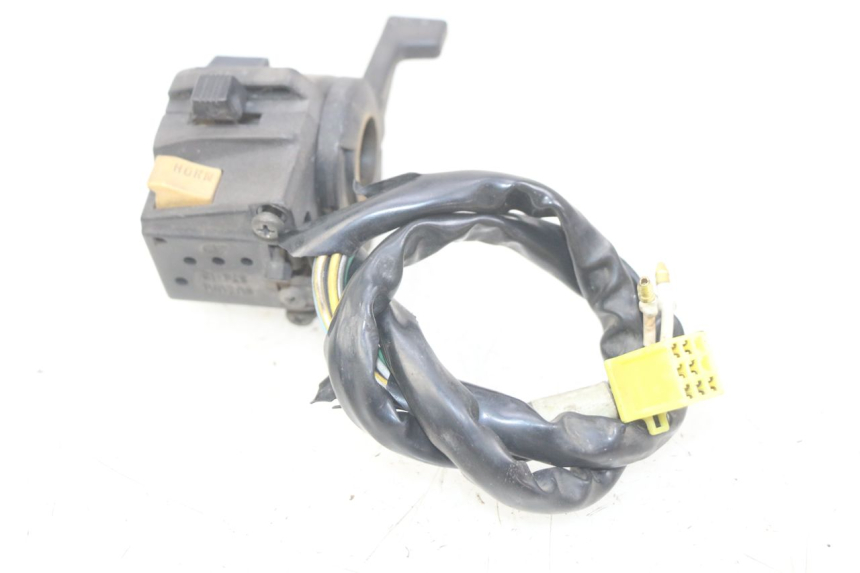 photo de COMANDO ESQUERDO SUZUKI GSX-F GSX  F 1100 (1988 - 1994) - Zoom do estado de desgaste