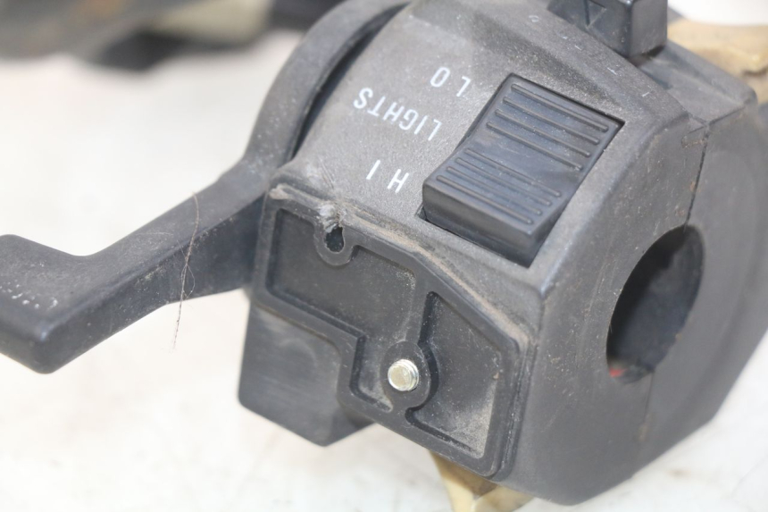 photo de COMANDO ESQUERDO SUZUKI GSX-F GSX  F 1100 (1988 - 1994) - Ampliação técnica