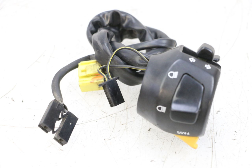 photo de COMANDO ESQUERDO SUZUKI GSXR GSX-R 1000 (2003 - 2004) - Pontos de fixação