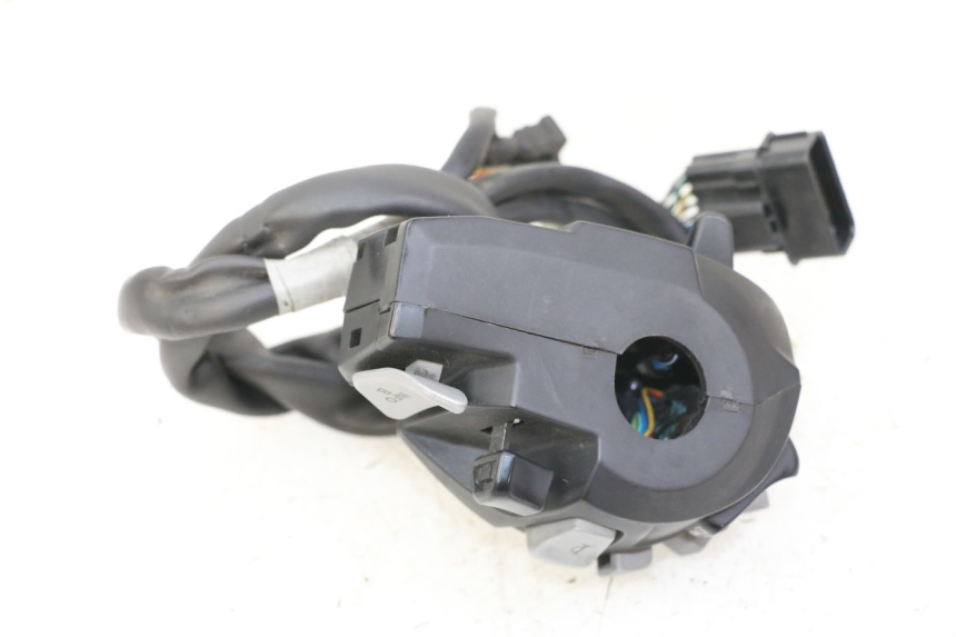 photo de COMANDO ESQUERDO HONDA FORZA 125 (2021 - 2025) - Pontos de fixação
