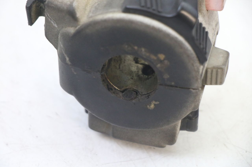 photo de COMANDO ESQUERDO HONDA MTX TC02 125 (1987 - 1989) - Pontos de fixação