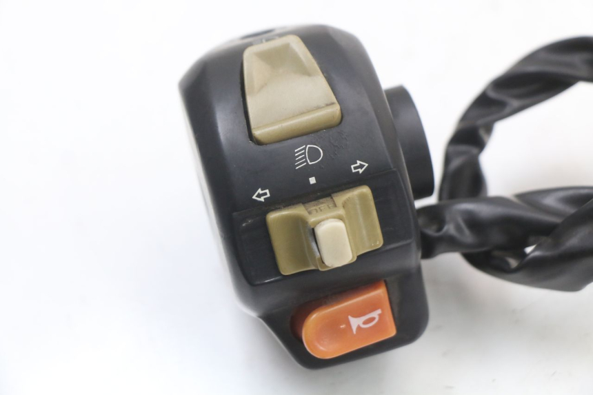 photo de COMANDO ESQUERDO KEEWAY HURRICANE 50 (2006 - 2019) - Zoom do estado de desgaste