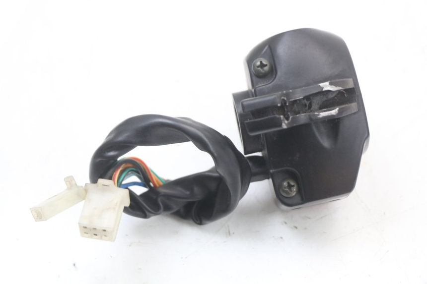 photo de COMANDO ESQUERDO KEEWAY HURRICANE 50 (2006 - 2019) - Pontos de fixação