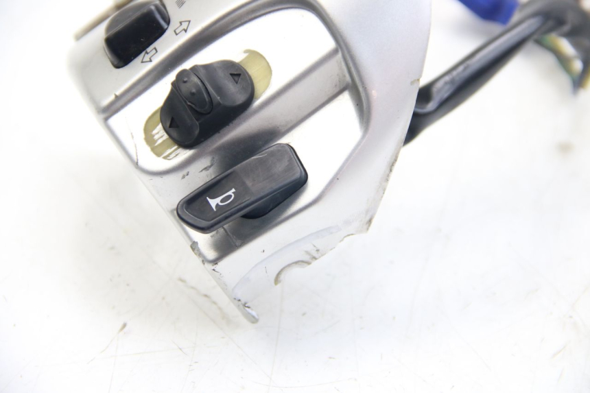 photo de COMANDO ESQUERDO YAMAHA HW XENTER 125 (2011 - 2017) - Detalhe da peça