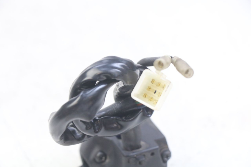 photo de COMANDO ESQUERDO SYM JET SPORT XR 50 (2006 - 2015) - Zoom do estado de desgaste