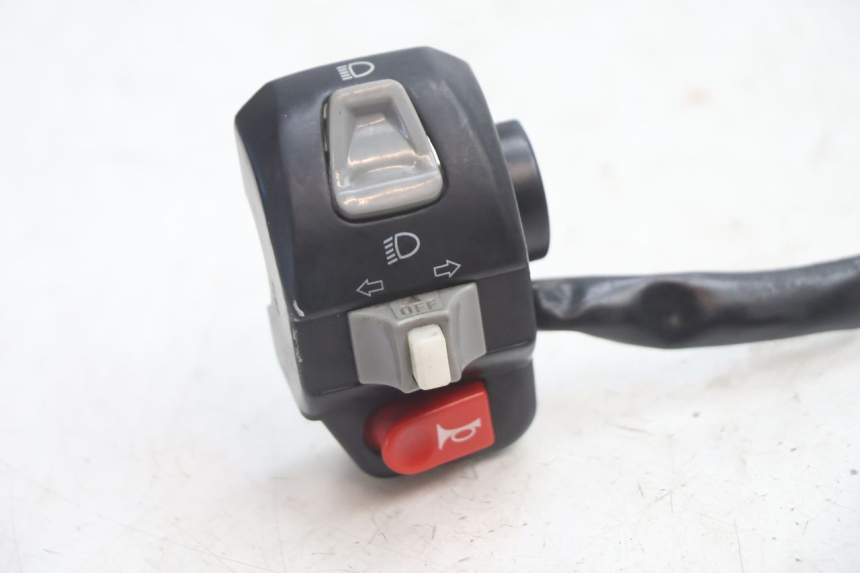 photo de COMANDO ESQUERDO RIDE KALLIO 50 (2010 - 2019) - Detalhe da peça