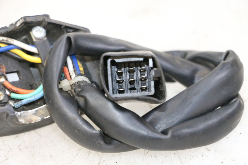 photo de COMANDO ESQUERDO PEUGEOT KISBEE 2T 50 (2010 - 2017) - Ampliação técnica