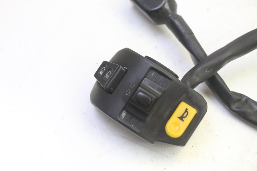 photo de COMANDO ESQUERDO PEUGEOT KISBEE 2T 50 (2010 - 2017) - Detalhe da peça