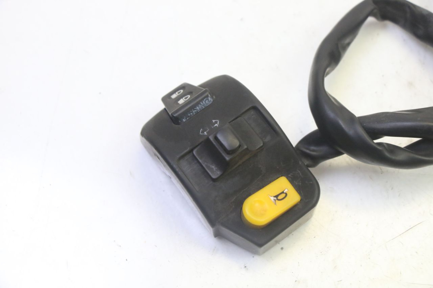 photo de COMANDO ESQUERDO PEUGEOT KISBEE 2T 50 (2010 - 2017) - Detalhe da peça