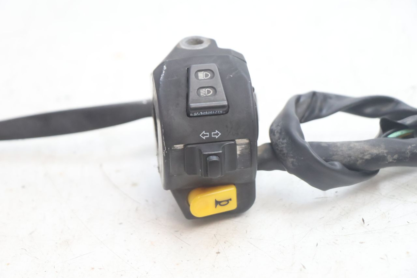 photo de COMANDO ESQUERDO PEUGEOT KISBEE 2T 50 (2010 - 2017) - Detalhe da peça