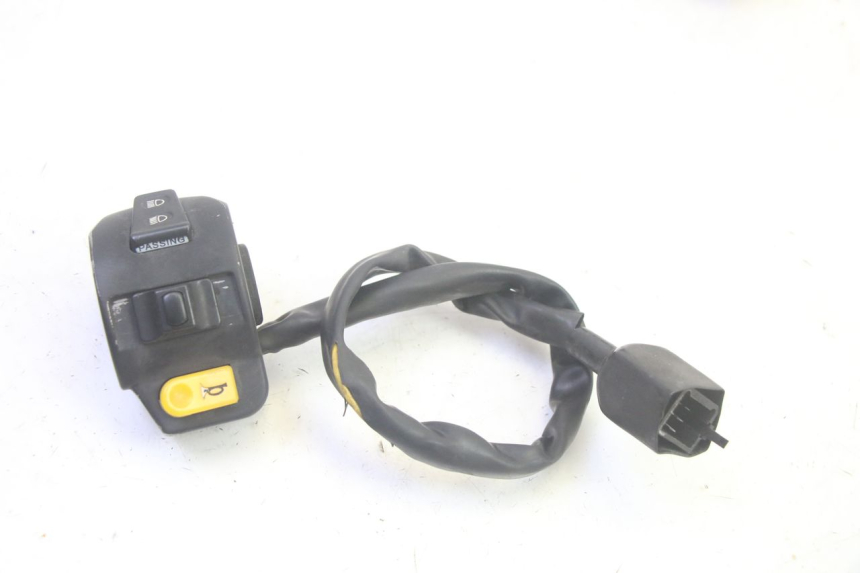 photo de COMANDO ESQUERDO PEUGEOT KISBEE 4T 50 (2010 - 2017) - Vista principal