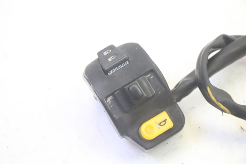 photo de COMANDO ESQUERDO PEUGEOT KISBEE 4T 50 (2010 - 2017) - Detalhe da peça