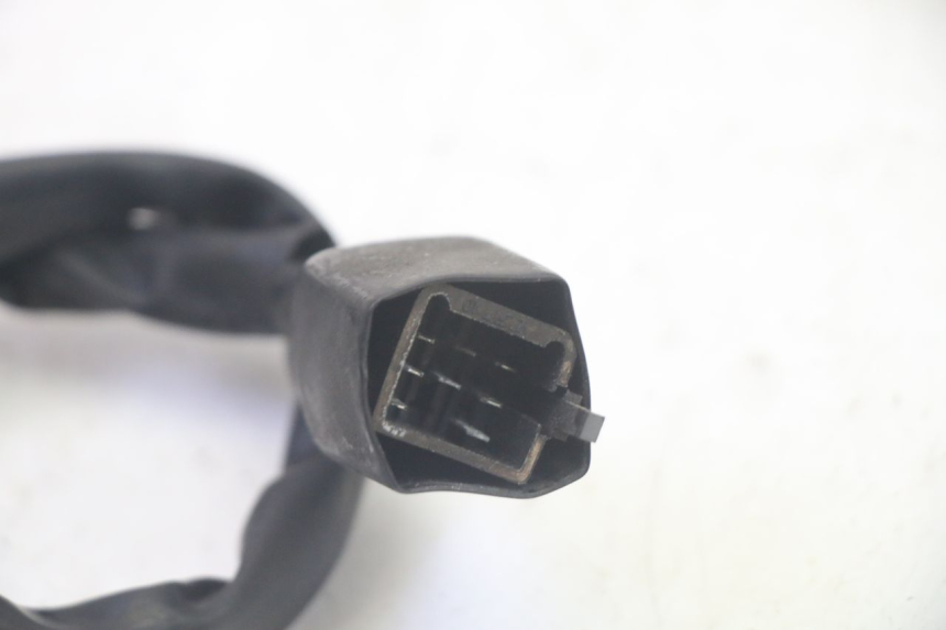 photo de COMANDO ESQUERDO PEUGEOT KISBEE 4T 50 (2010 - 2017) - Pontos de fixação