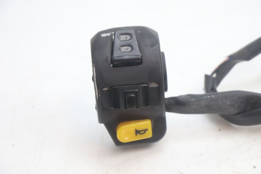 photo de COMANDO ESQUERDO PEUGEOT KISBEE 4T 50 (2010 - 2017) - Detalhe da peça