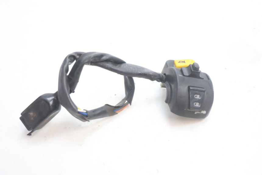 photo de COMANDO ESQUERDO PEUGEOT KISBEE 4T 50 (2010 - 2017) - Zoom do estado de desgaste