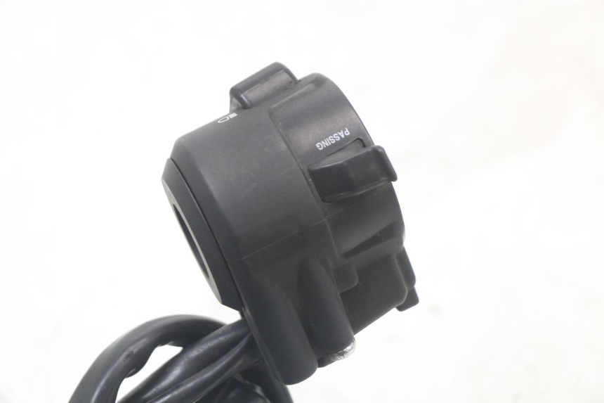photo de COMANDO ESQUERDO KYMCO X-TOWN XTOWN 125 (2016 - 2021) - Ampliação técnica