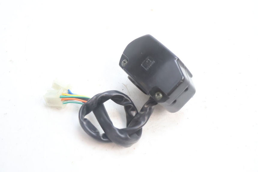 photo de INTERRUPTOR ESQUERDO LONGJIA LJ50QT 8M 2T 50 (2010 - 2017) - Zoom do estado de desgaste