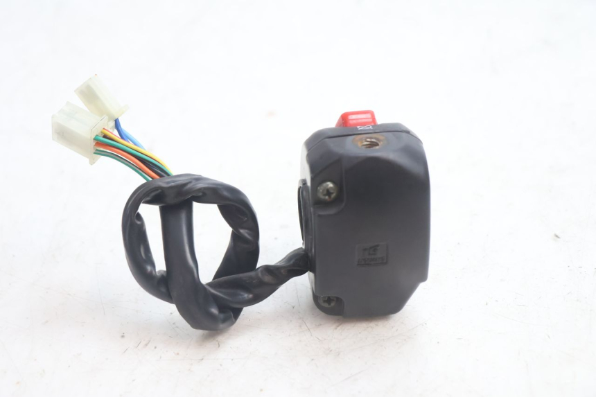 photo de INTERRUPTOR ESQUERDO LONGJIA LJ50QT 8M 2T 50 (2010 - 2017) - Outro ângulo de visão