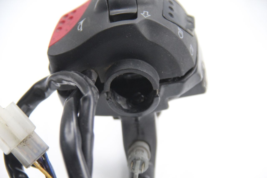 photo de COMANDO ESQUERDO PEUGEOT LUDIX 50 (2005 - 2007) - Detalhe da peça