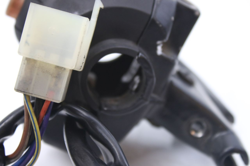 photo de COMANDO ESQUERDO PEUGEOT LUDIX 50 (2008 - 2017) - Ampliação técnica