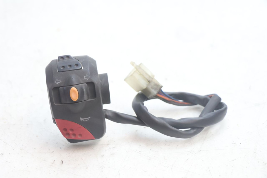 photo de COMANDO ESQUERDO PEUGEOT LUDIX PRO 2T 50 (2010 - 2017) - Vista principal