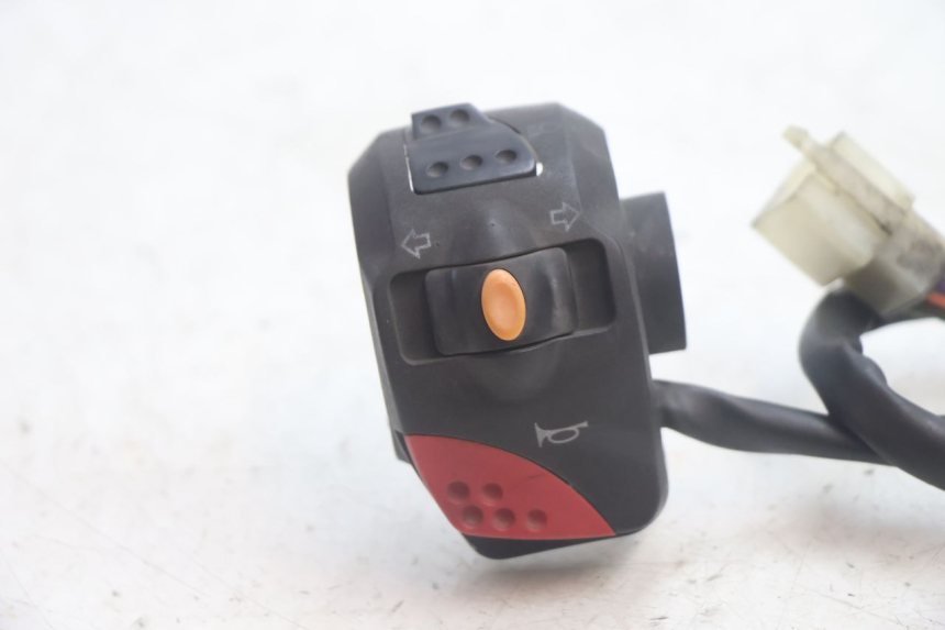 photo de COMANDO ESQUERDO PEUGEOT LUDIX PRO 2T 50 (2010 - 2017) - Detalhe da peça