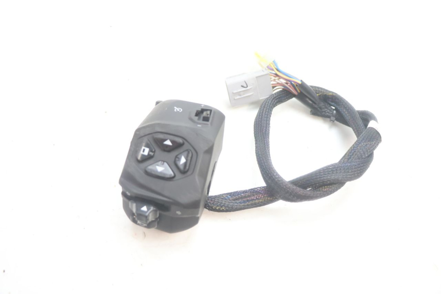 photo de INTERRUPTOR ESQUERDO PIAGGIO MP3 HPE 530 (2022 - 2026) - Vista principal