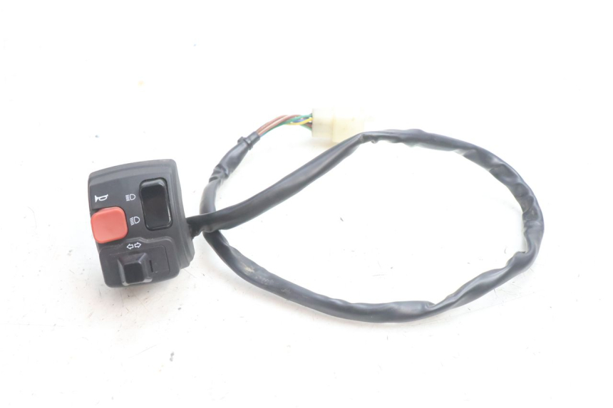 photo de INTERRUPTOR ESQUERDO RIEJU MRT PRO SUPERMOTARD 50 (2007 - 2018) - Vista principal