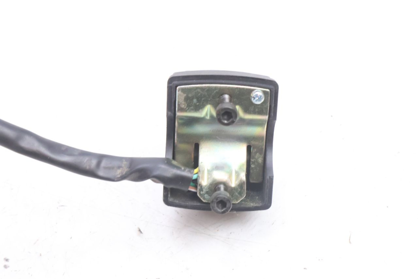 photo de INTERRUPTOR ESQUERDO RIEJU MRT PRO SUPERMOTARD 50 (2007 - 2018) - Outro ângulo de visão