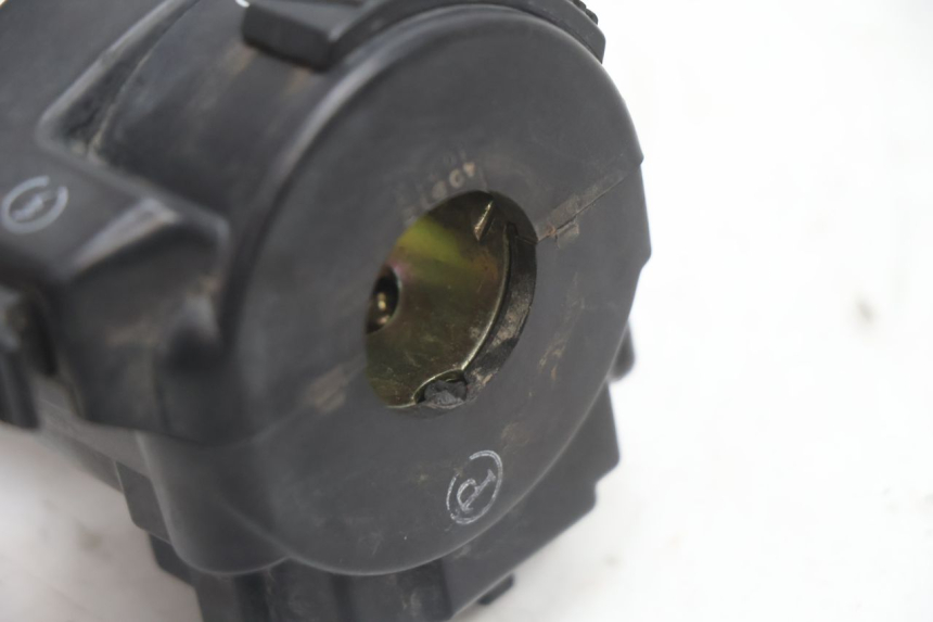 photo de INTERRUPTOR ESQUERDO KYMCO MXU R 250 (2004 - 2010) - Ampliação técnica