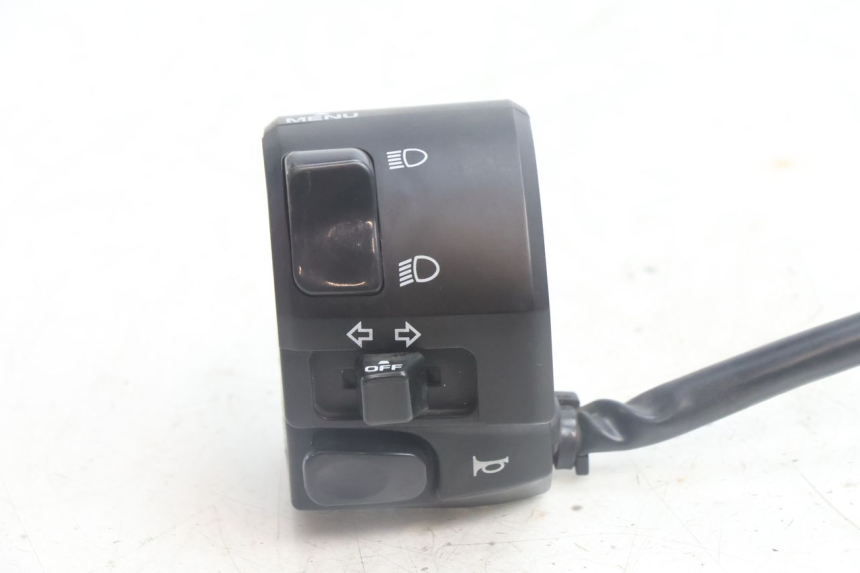 photo de COMANDO ESQUERDO YAMAHA N-MAX NMAX 125 (2021 - 2024) - Detalhe da peça