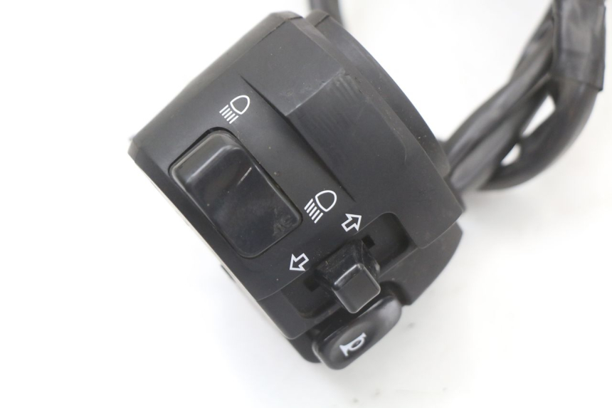 photo de COMANDO ESQUERDO KAWASAKI NINJA 400 (2018 - 2023) - Detalhe da peça
