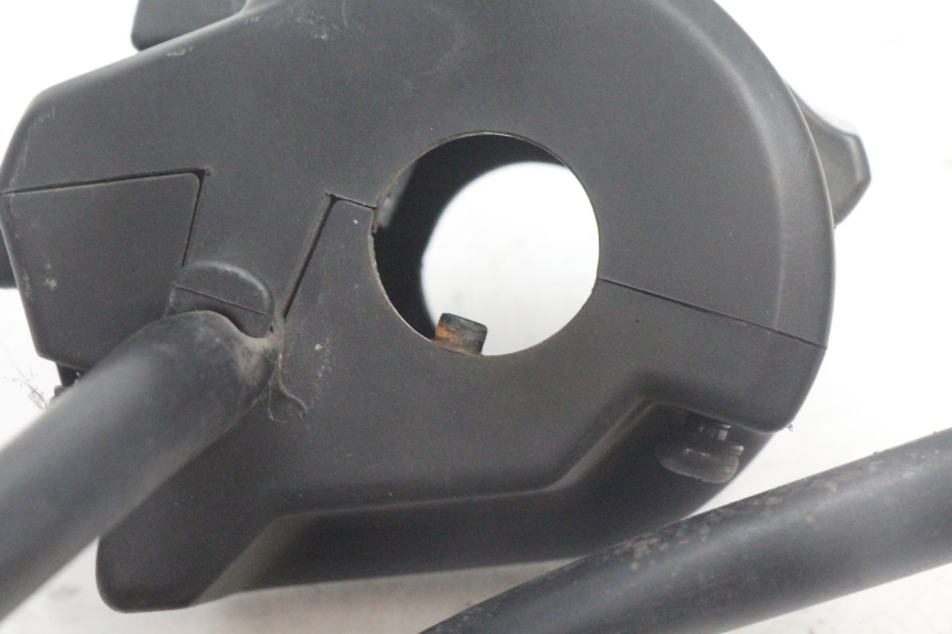 photo de COMANDO ESQUERDO HONDA PCX (JF28) 125 (2009 - 2011) - Pontos de fixação