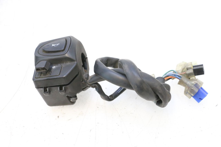 photo de COMANDO ESQUERDO HONDA PCX (JF57/JF64) 125 (2014 - 2018) - Zoom do estado de desgaste