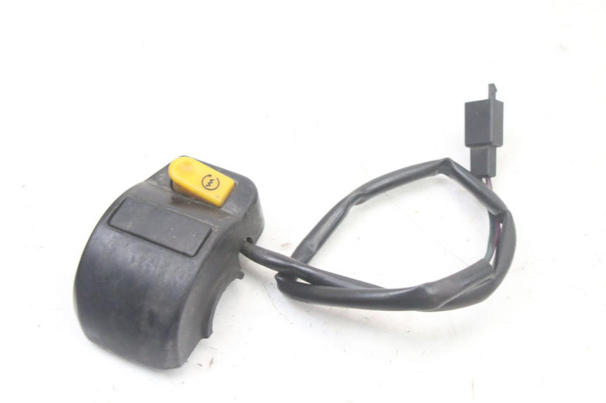 photo de COMANDO ESQUERDO PEUGEOT SPEEDFIGHT 3 LC 2T 50 (2009 - 2015) - Zoom do estado de desgaste