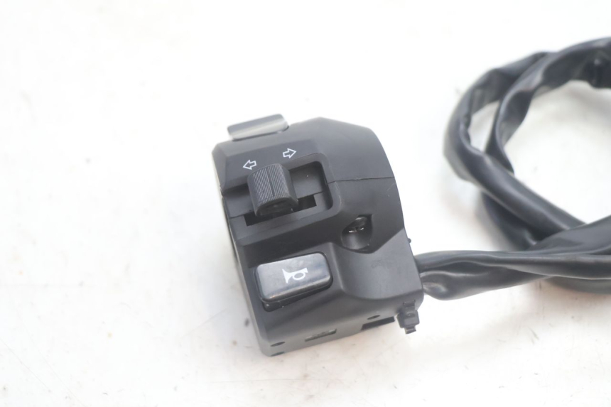 photo de COMUTADOR ESQUERDO JM MOTORS R-MAX TECH 50 (2024 - 2026) - Detalhe da peça
