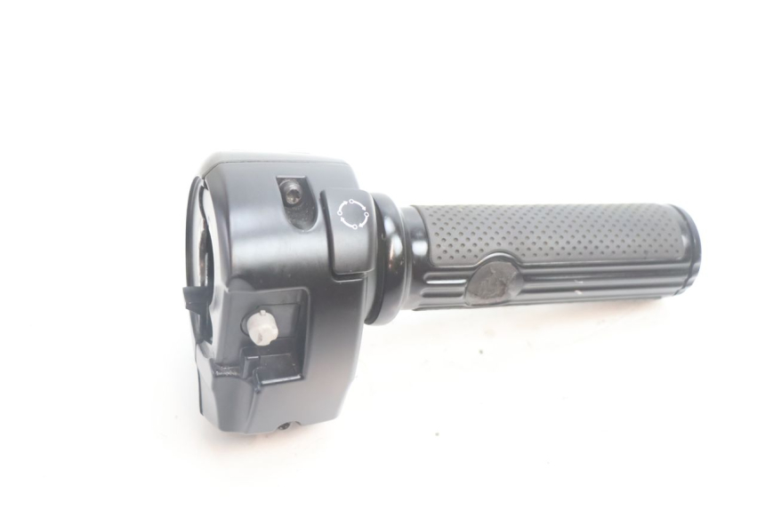 photo de INTERRUPTOR ESQUERDO HARLEY DAVIDSON ROAD GLIDE FLTRXSE 1920 (2018 - 2022) - Estado da superfície